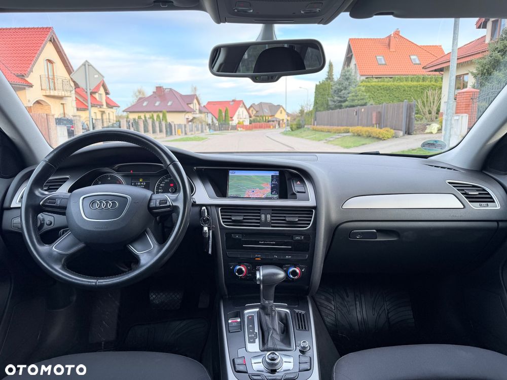 Audi A4 Avant - 10
