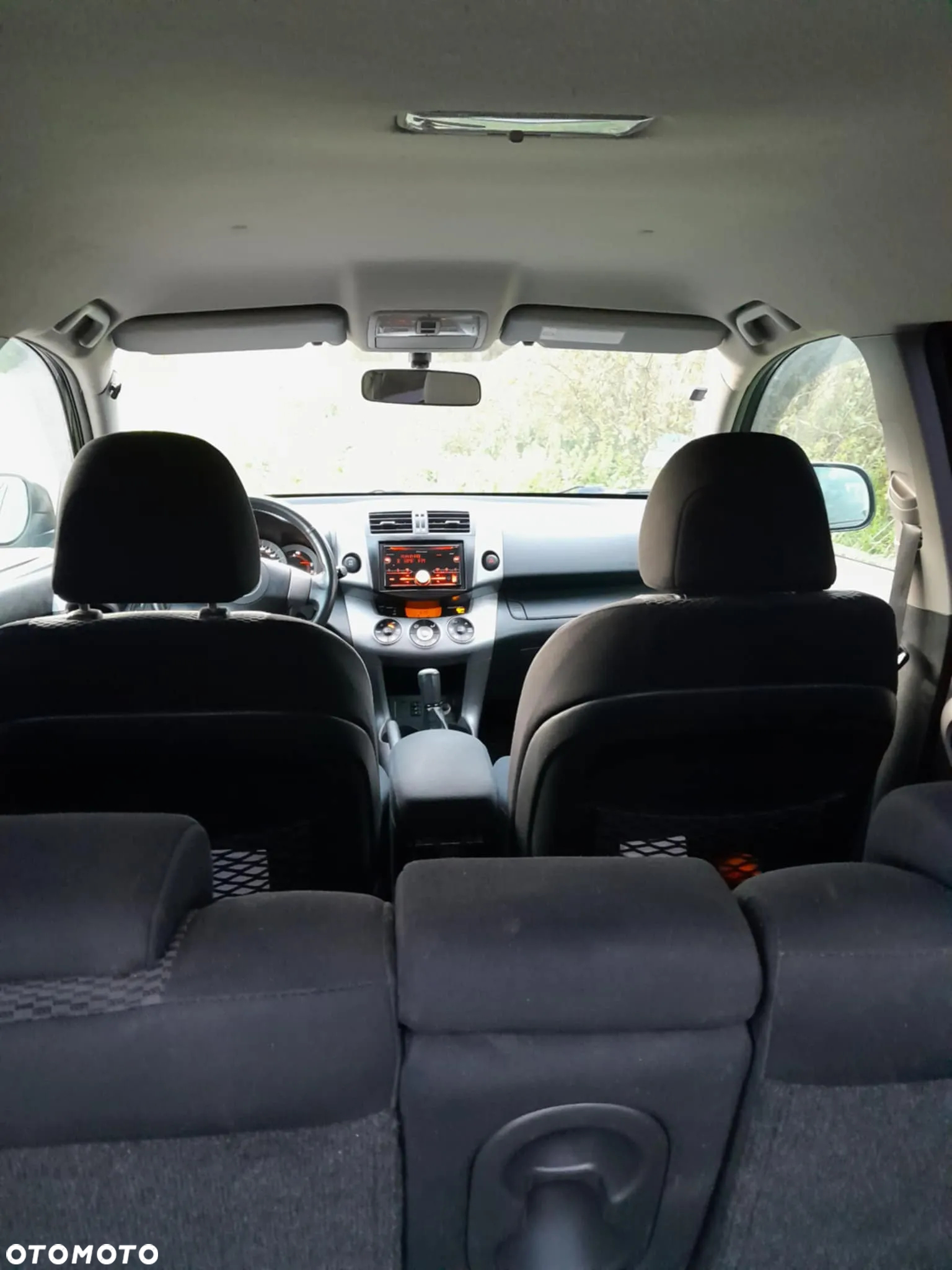Toyota RAV4 - 14