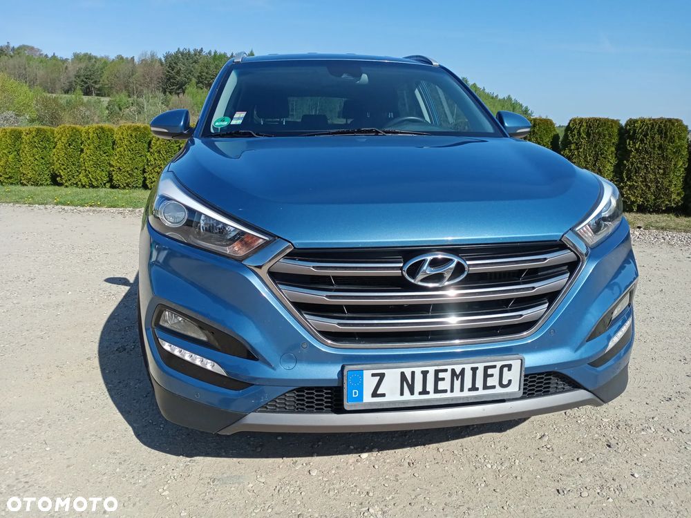 Hyundai Tucson 1.7 CRDI BlueDrive TourdePologne 2WD - 14