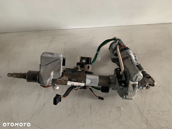 TOYOTA  YARIS III 13R  WSPOMAGANIE ELEKTRYCZNE JJ301000740