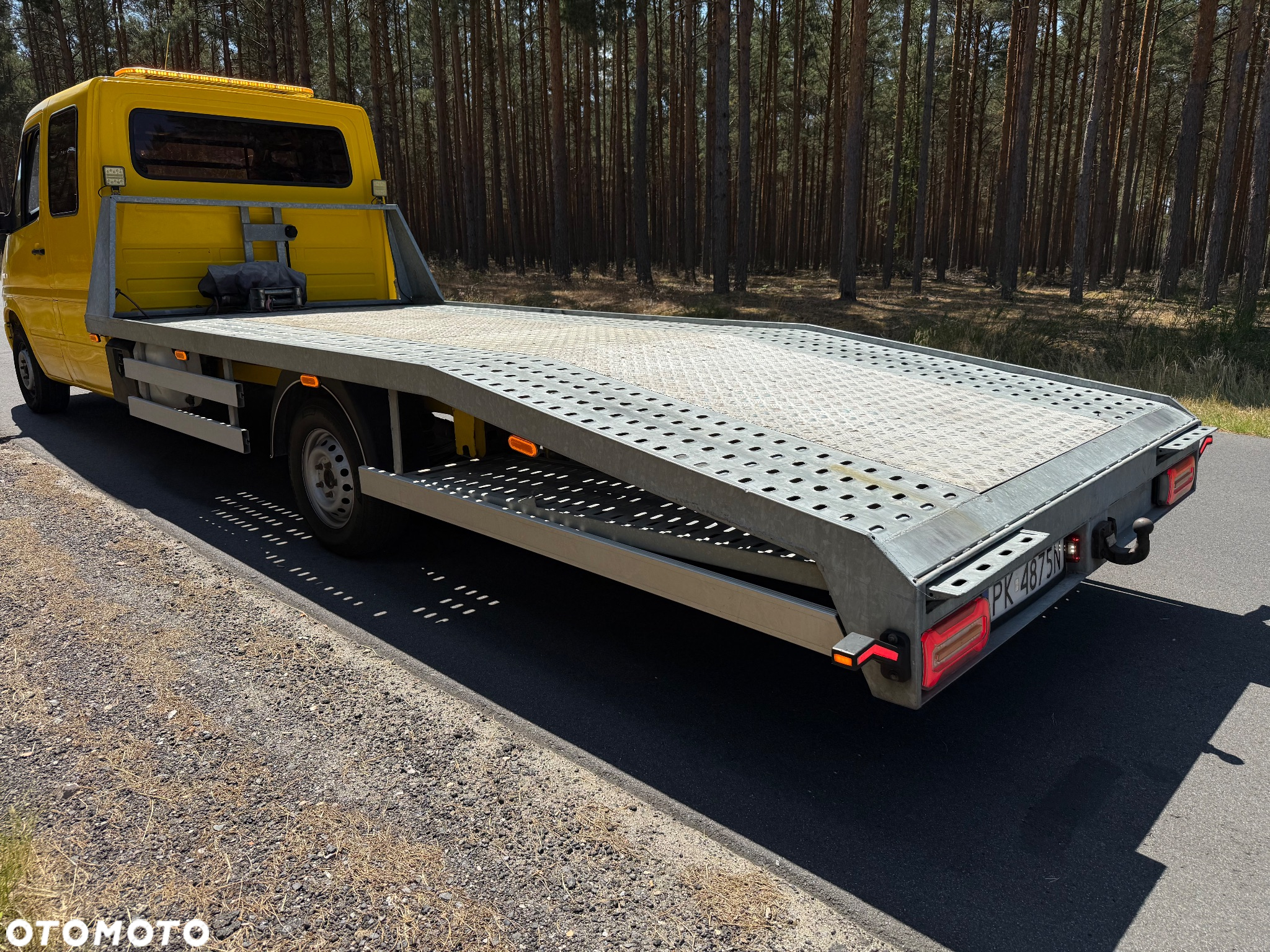 Mercedes-Benz Sprinter - 5
