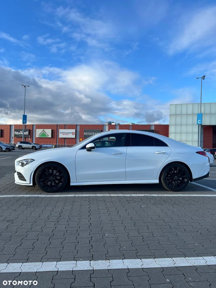 Mercedes-Benz CLA 200 AMG Line 7G-DCT - 3