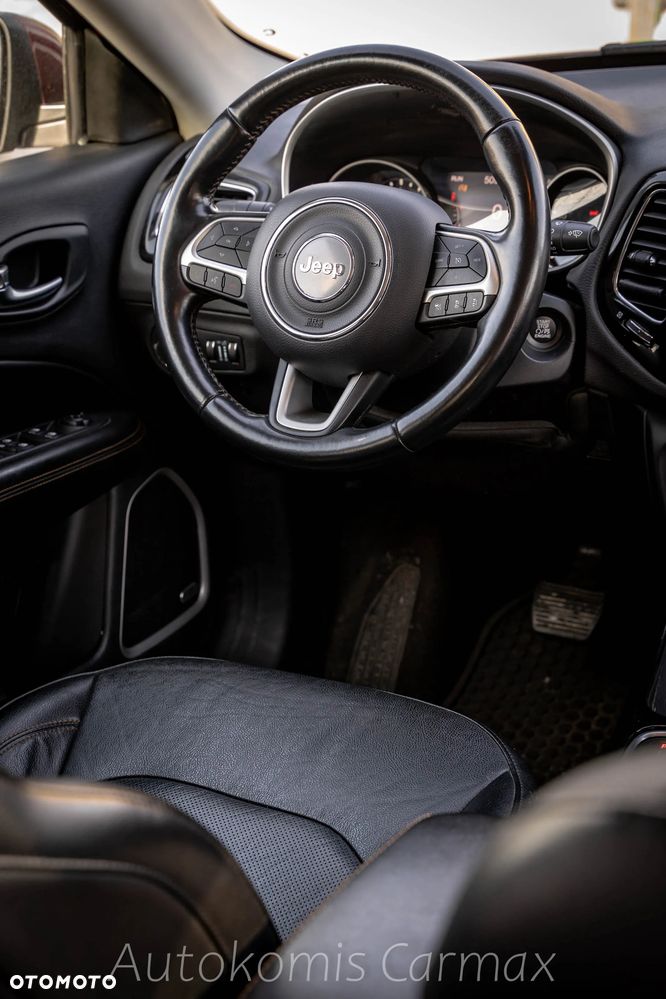 Jeep Compass - 15