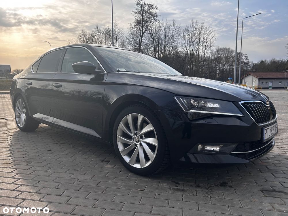 Skoda Superb 2.0 TDI Style DSG - 10