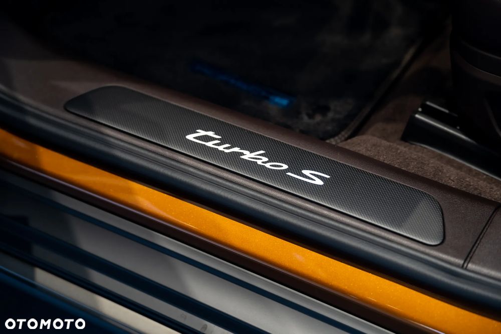 Porsche Panamera Turbo S E-Hybrid PHEV - 22