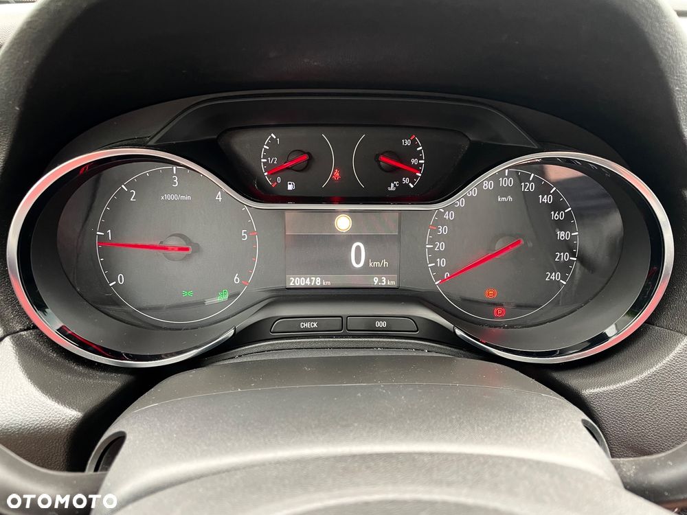 Opel Grandland X 1.6 D Start/Stop Business Edition - 10