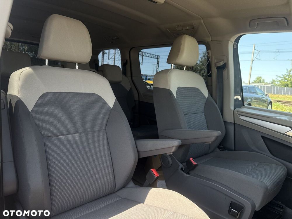 Volkswagen Multivan 2.0 TDI L1 Family DSG - 16