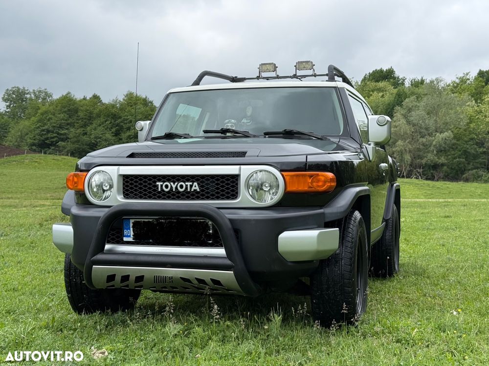 Toyota FJ - 5