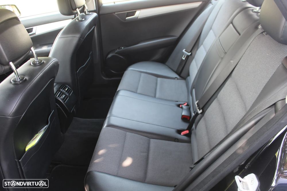 Mercedes-Benz C 220 Station CDI DPF Auto BlueEFFICIENCY Avantgarde - 26