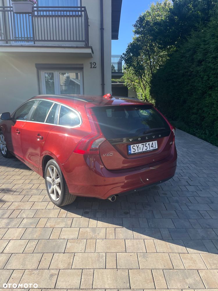 Volvo V60 D3 Drive-E Momentum - 2