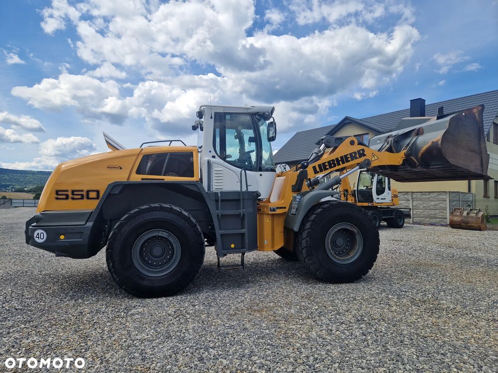 Liebherr L550 - 15