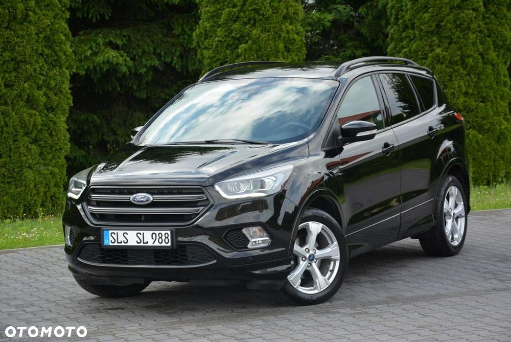 Ford Kuga 1.5 EcoBoost 2x4 ST-Line - 2