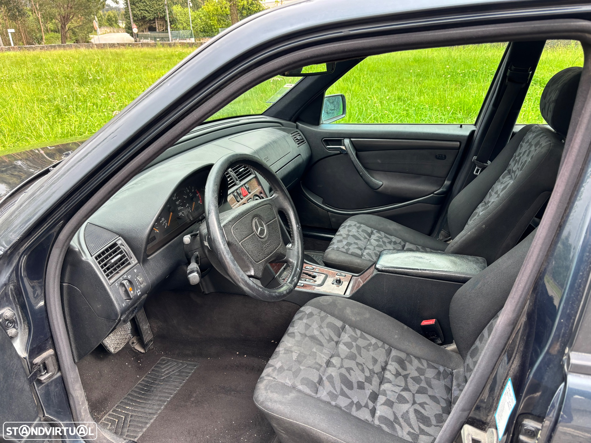 Mercedes-Benz C 220 - 4