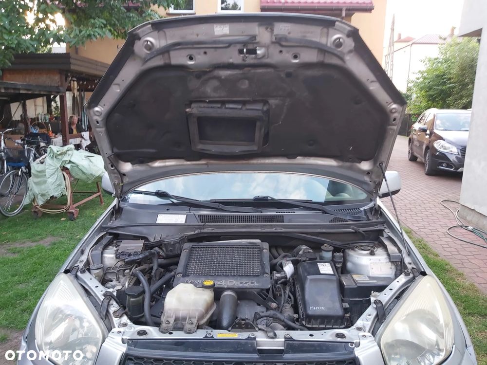 Toyota RAV4 2.0 D-4D Luna - 5