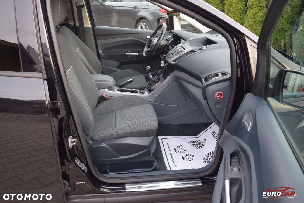 Ford C-MAX - 16