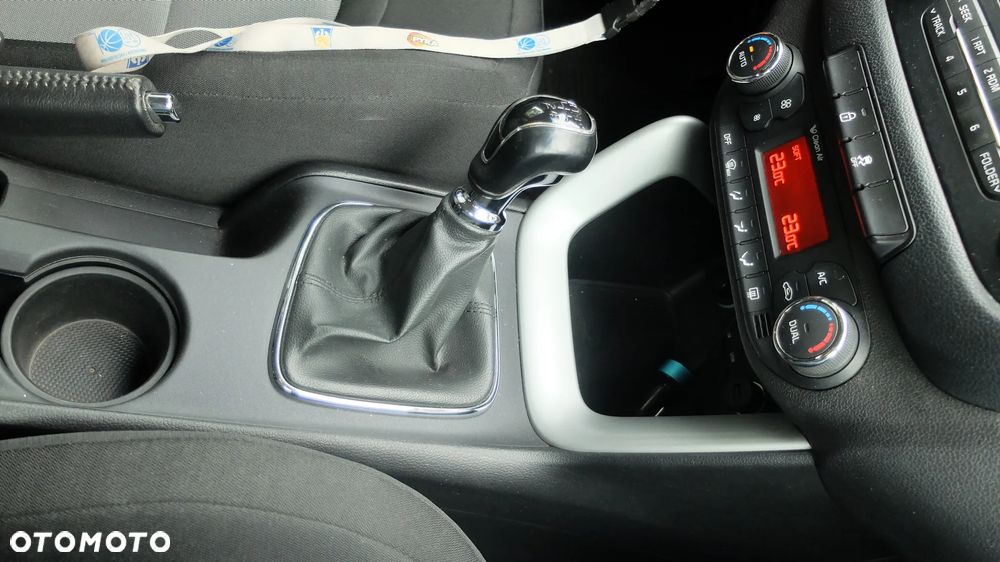 Kia Ceed Cee'd 1.6 GDI L - 18