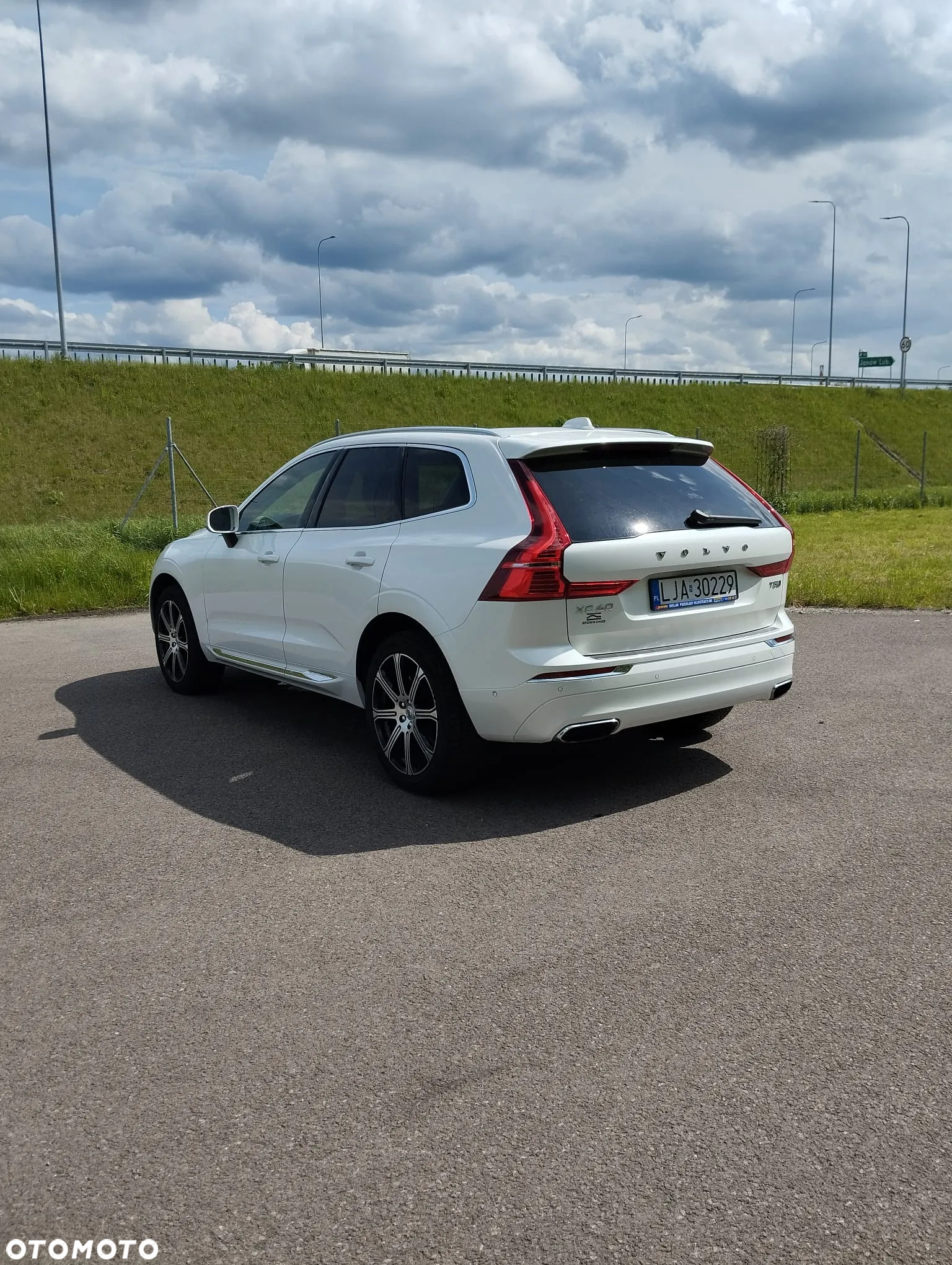 Volvo XC 60 T5 AWD Inscription - 18