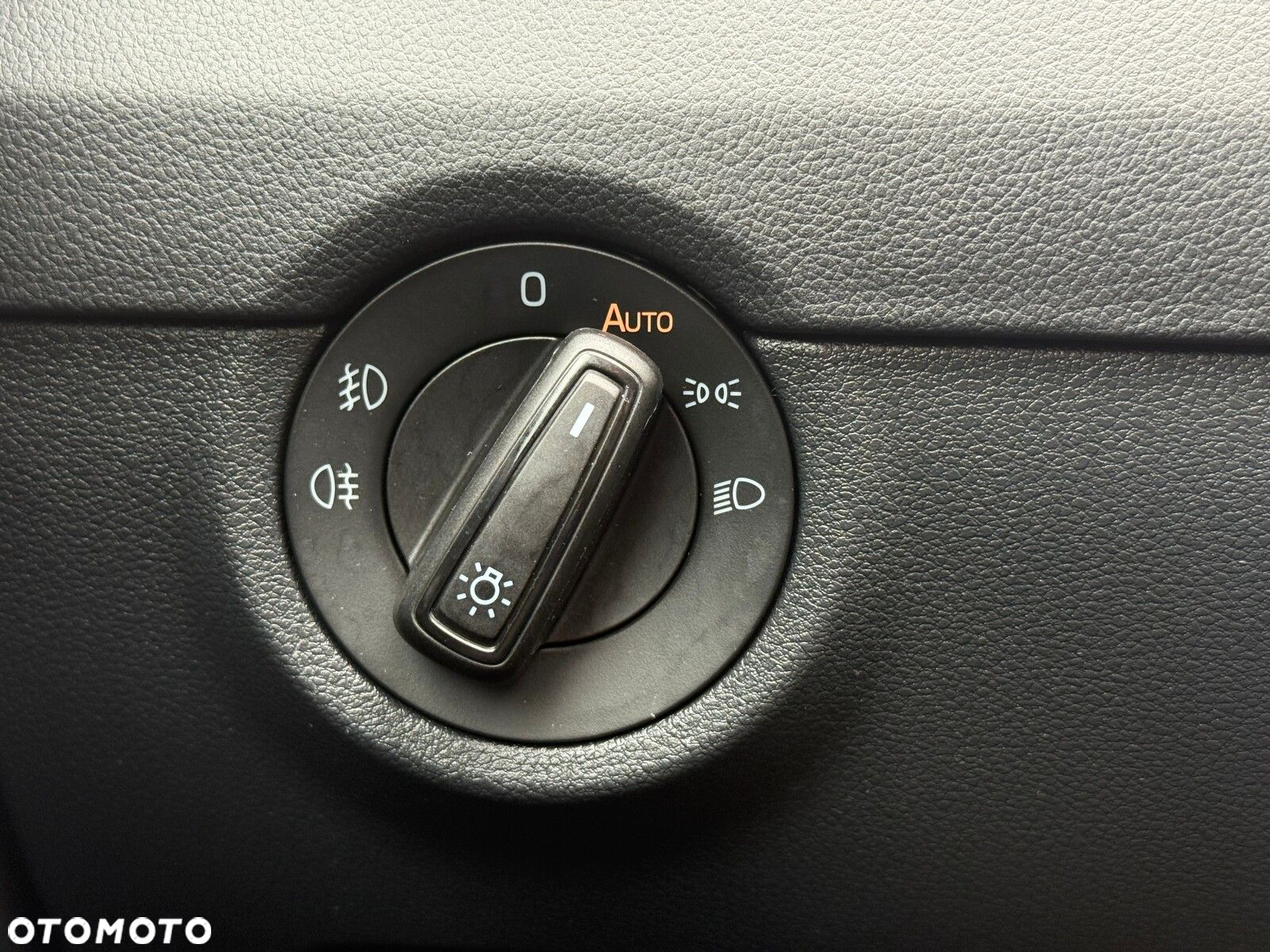 Skoda Octavia 2.0 TDI SCR Style DSG - 29