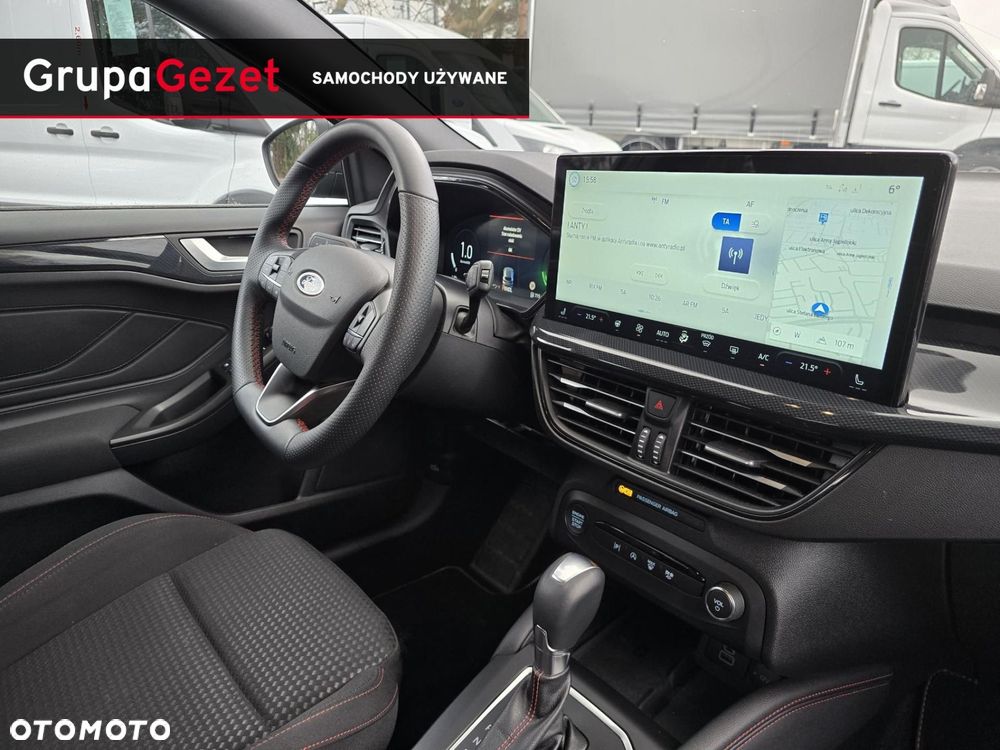 Ford Focus 1.0 EcoBoost mHEV ST-Line X - 31