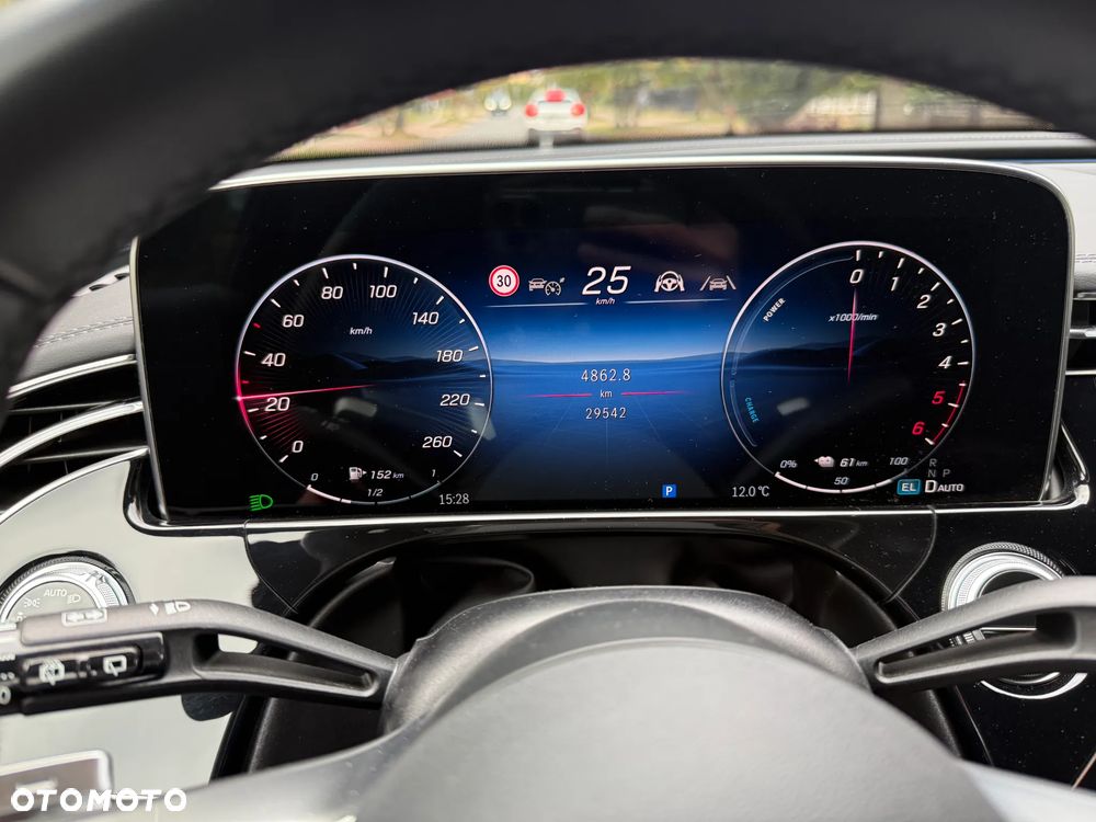 Mercedes-Benz Klasa E 300 de PHEV AMG 9G-Tronic - 29