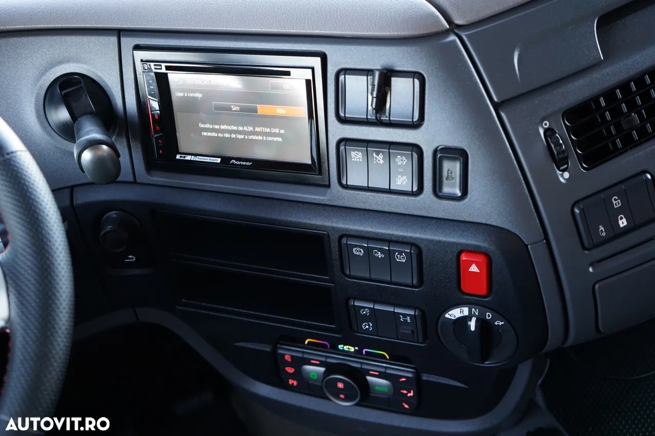 DAF XF 480 / CABINĂ SPATIALĂ / RETARDER / I-PARK COOL / ANVELOPE 100% / IMPORTAT / CONTRACT POST-SERVICE - 29
