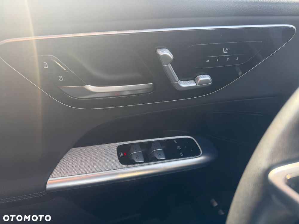 Mercedes-Benz GLC 300 de 4Matic 9G-TRONIC Exclusive - 17