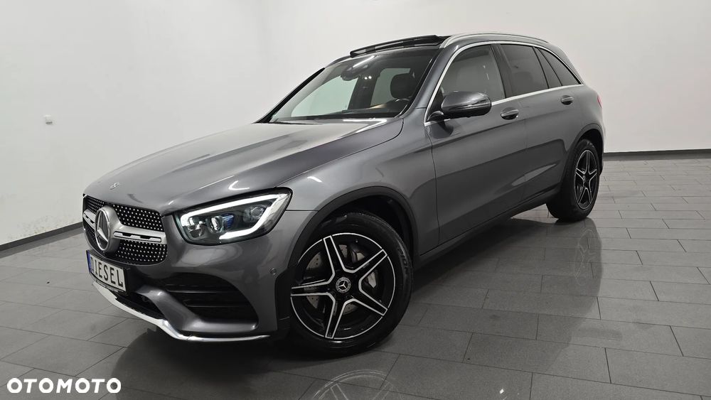 Mercedes-Benz GLC 300 d 4Matic 9G-TRONIC AMG Line Plus - 1