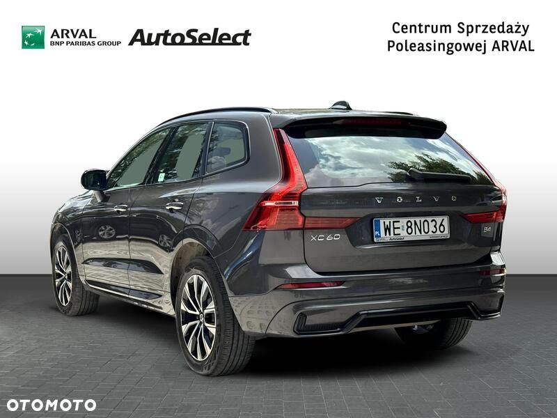 Volvo XC 60 B4 B Plus Dark - 3