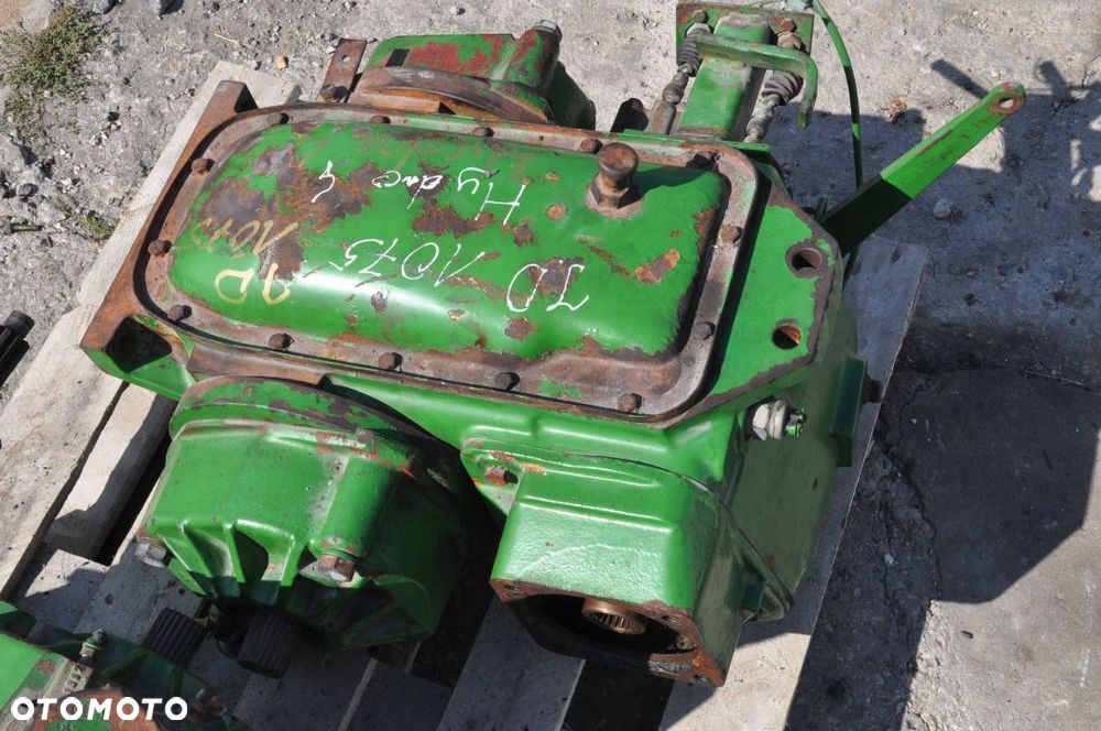 SKRZYNIA BIEGÓW JOHN DEERE 1075 1085 HYDRO 4 NR Z11175 - 2
