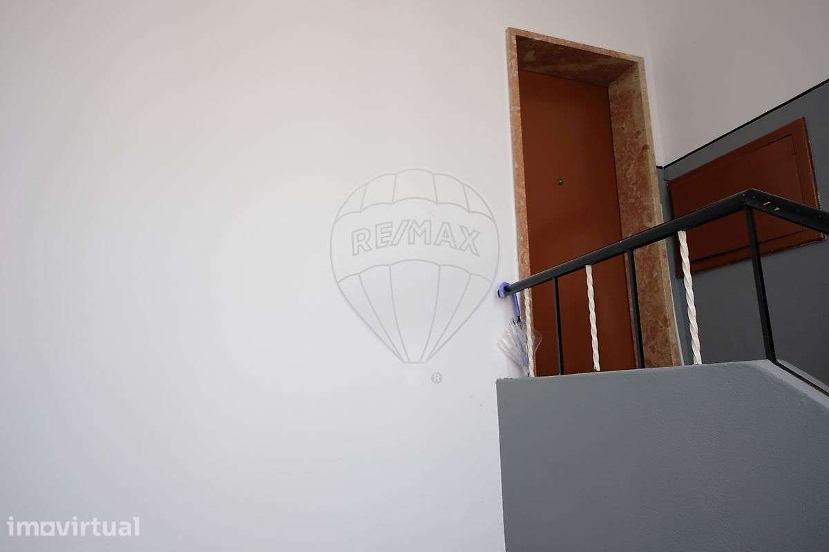 Apartamento T1 para venda - Grande imagem: 2/35
