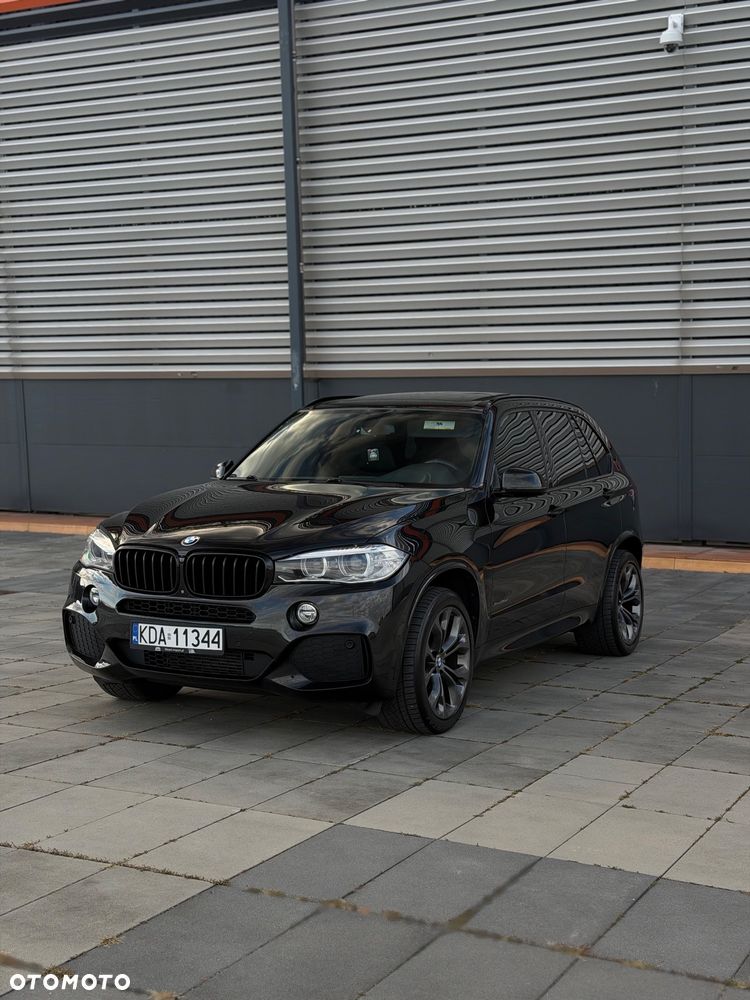 BMW X5 xDrive30d Sport-Aut - 4