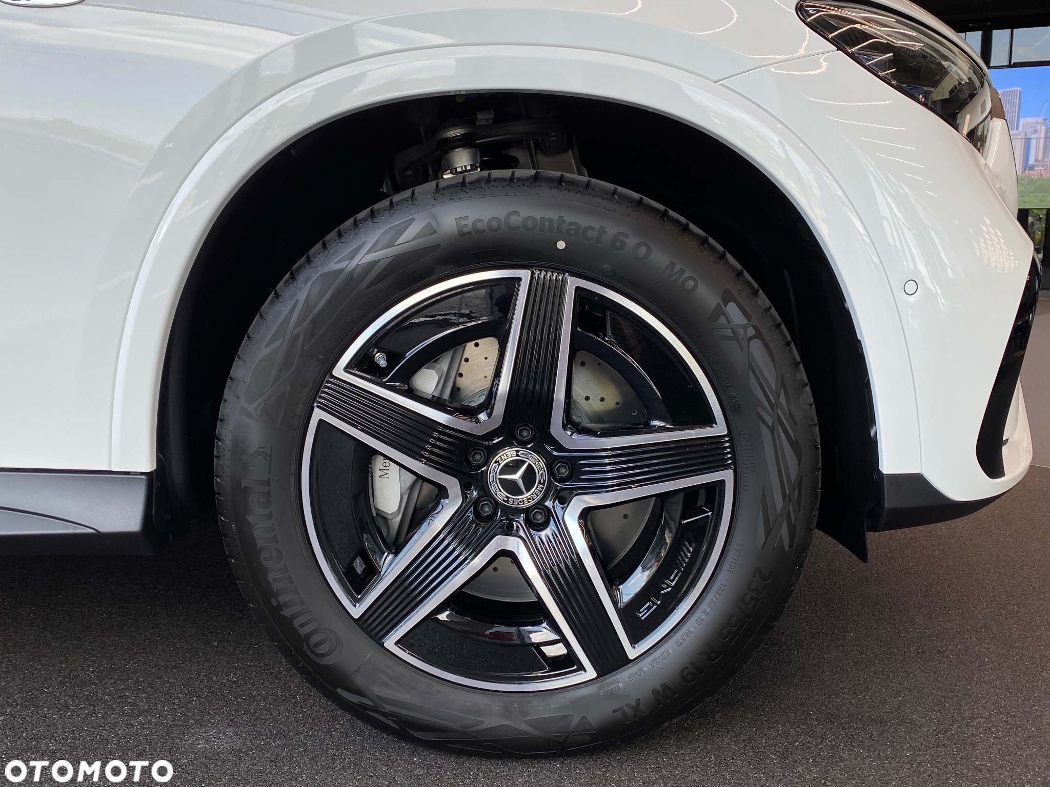 Mercedes-Benz GLC - 7