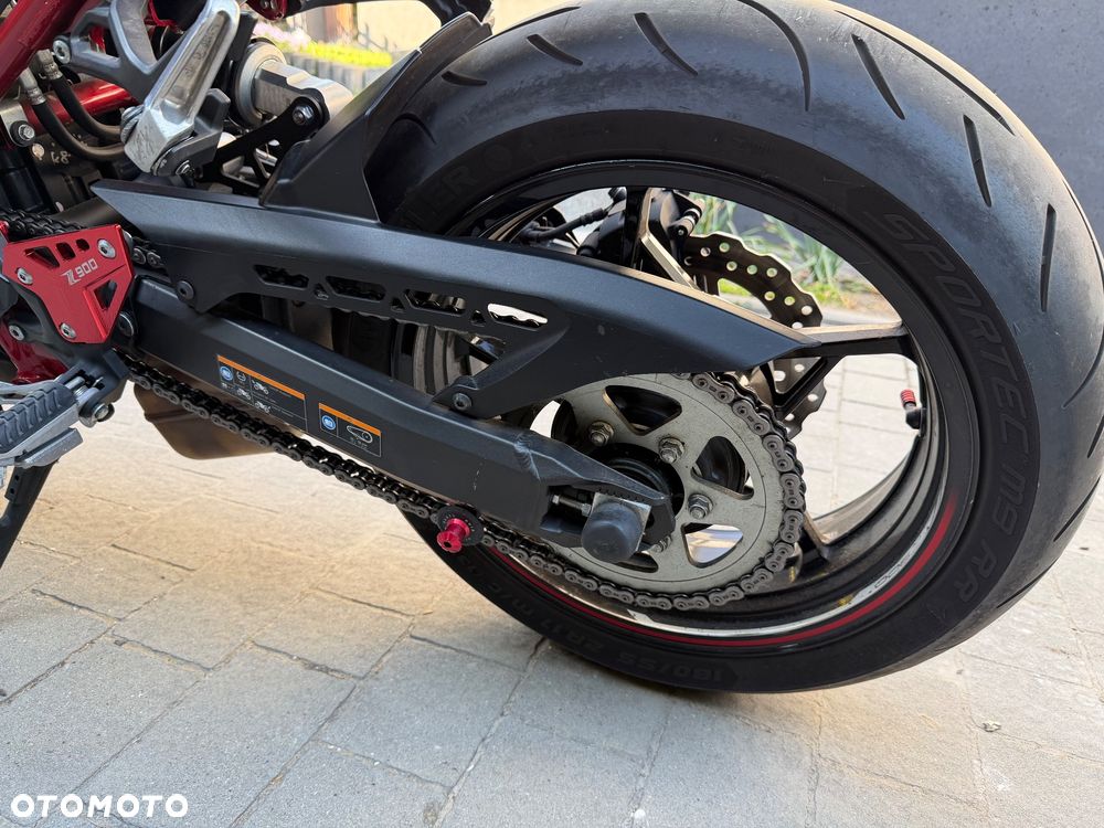 Kawasaki Z 900 - 7