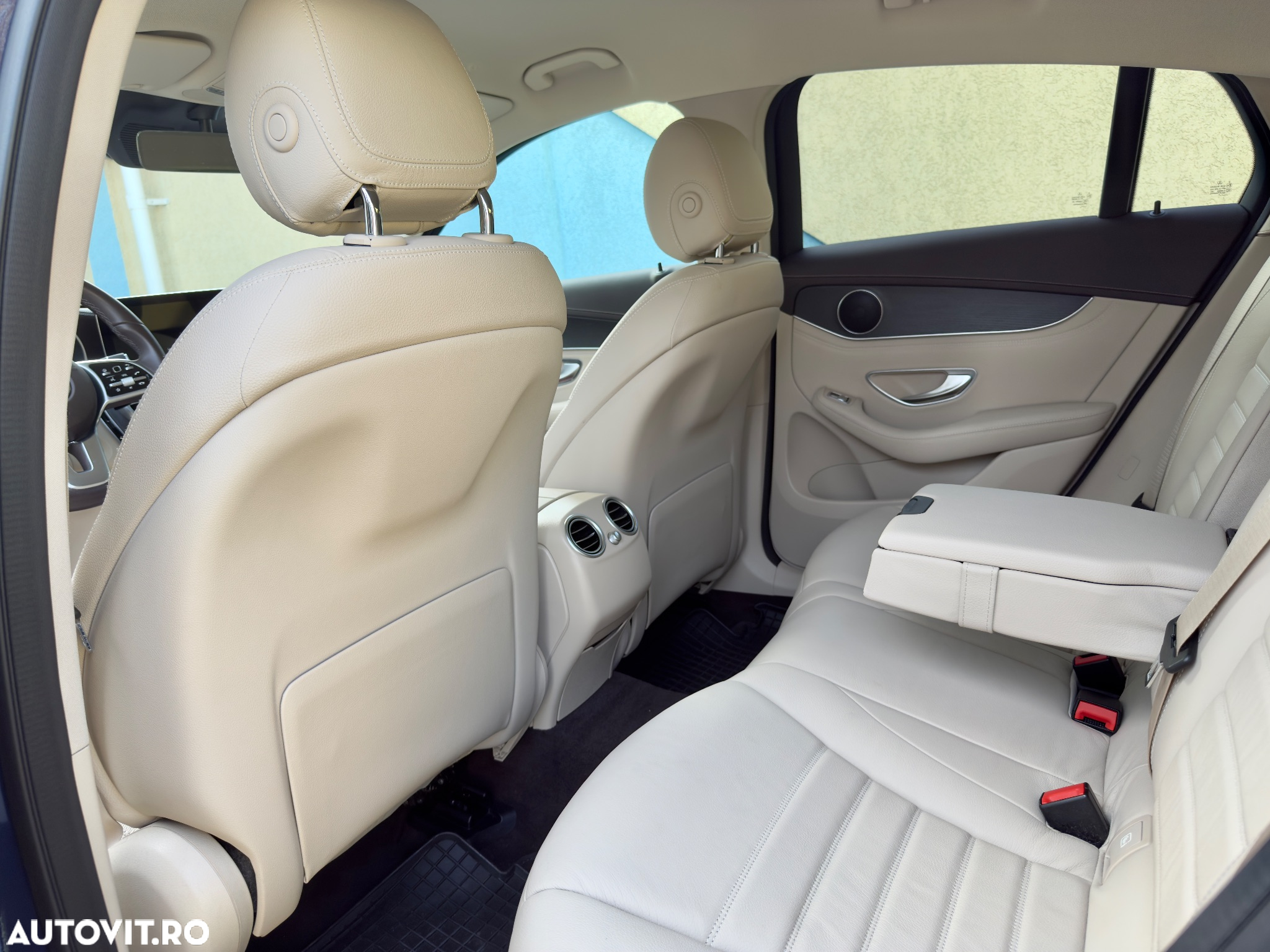Mercedes-Benz GLC Coupe 200 d - 8