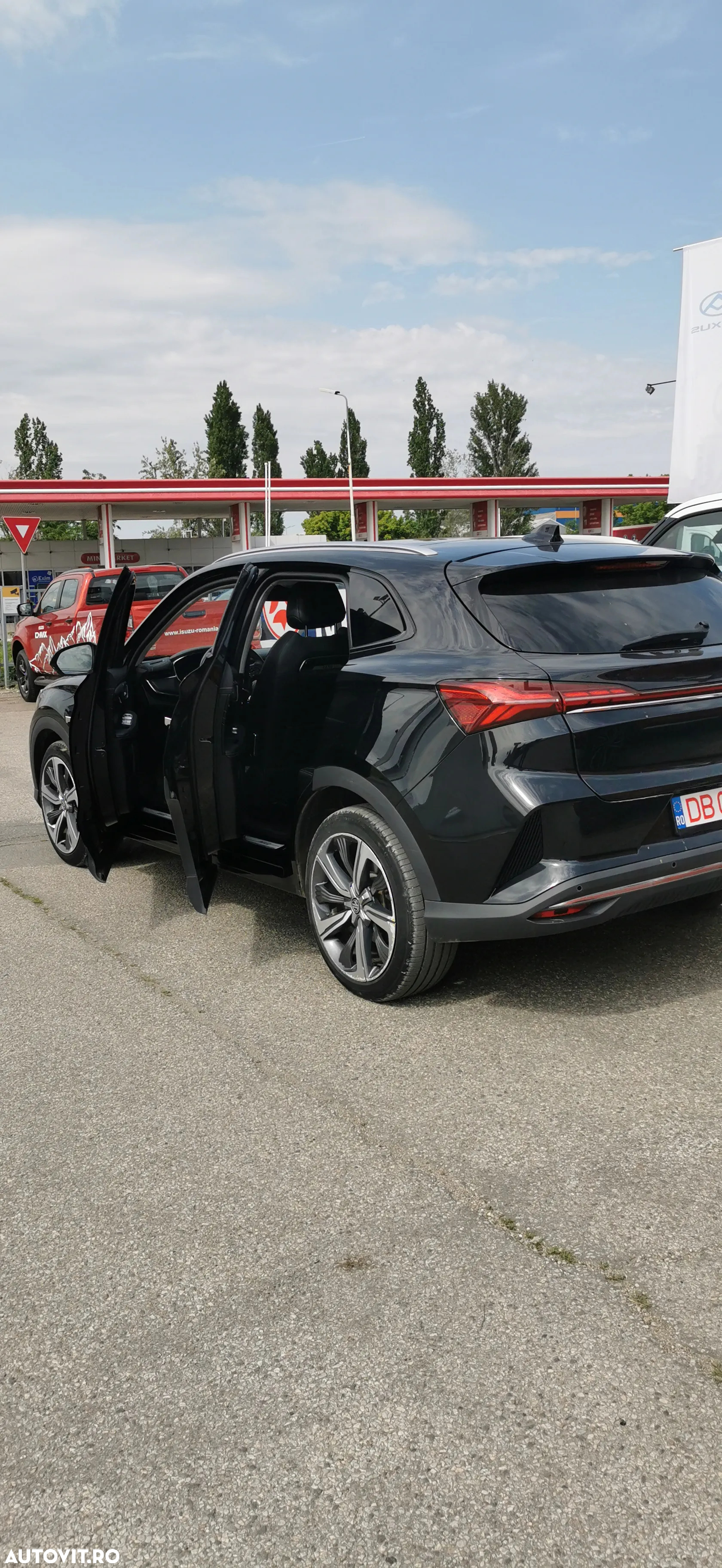 MG Marvel R Luxury - 6
