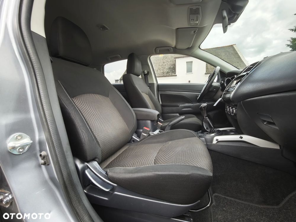 Mitsubishi ASX 1.6 2WD Edition - 23