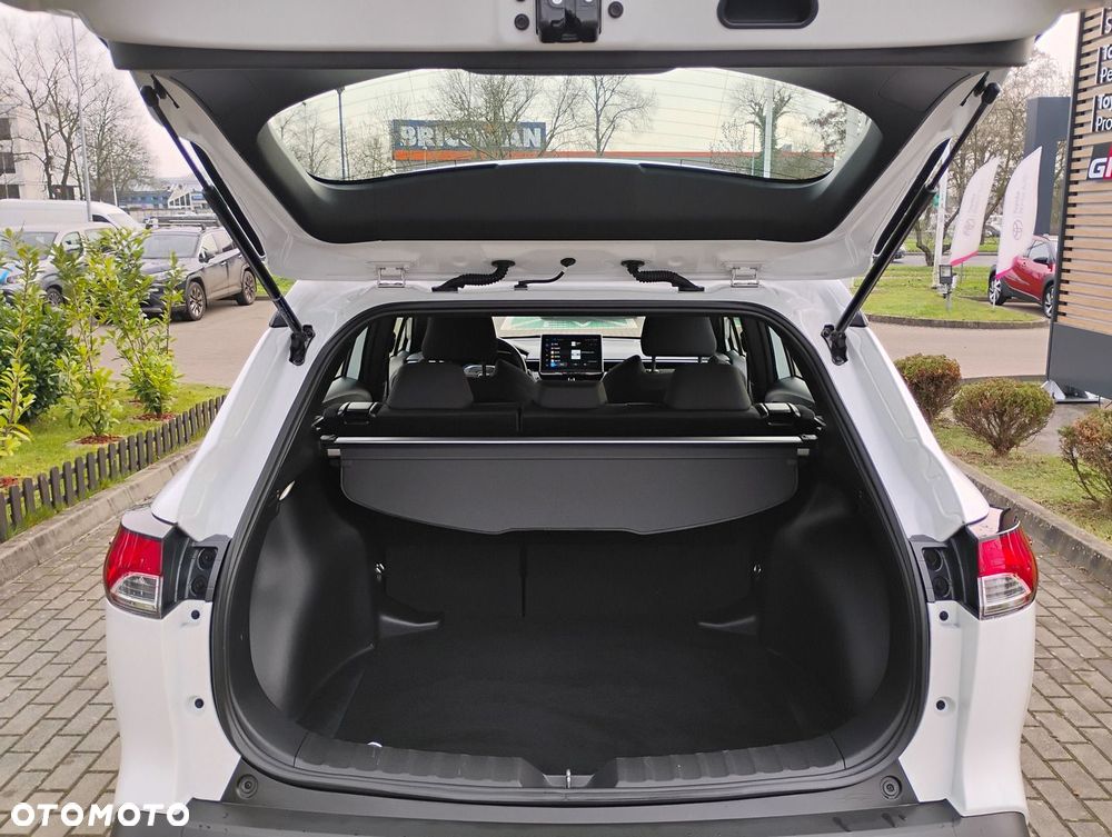 Toyota Corolla Cross - 16