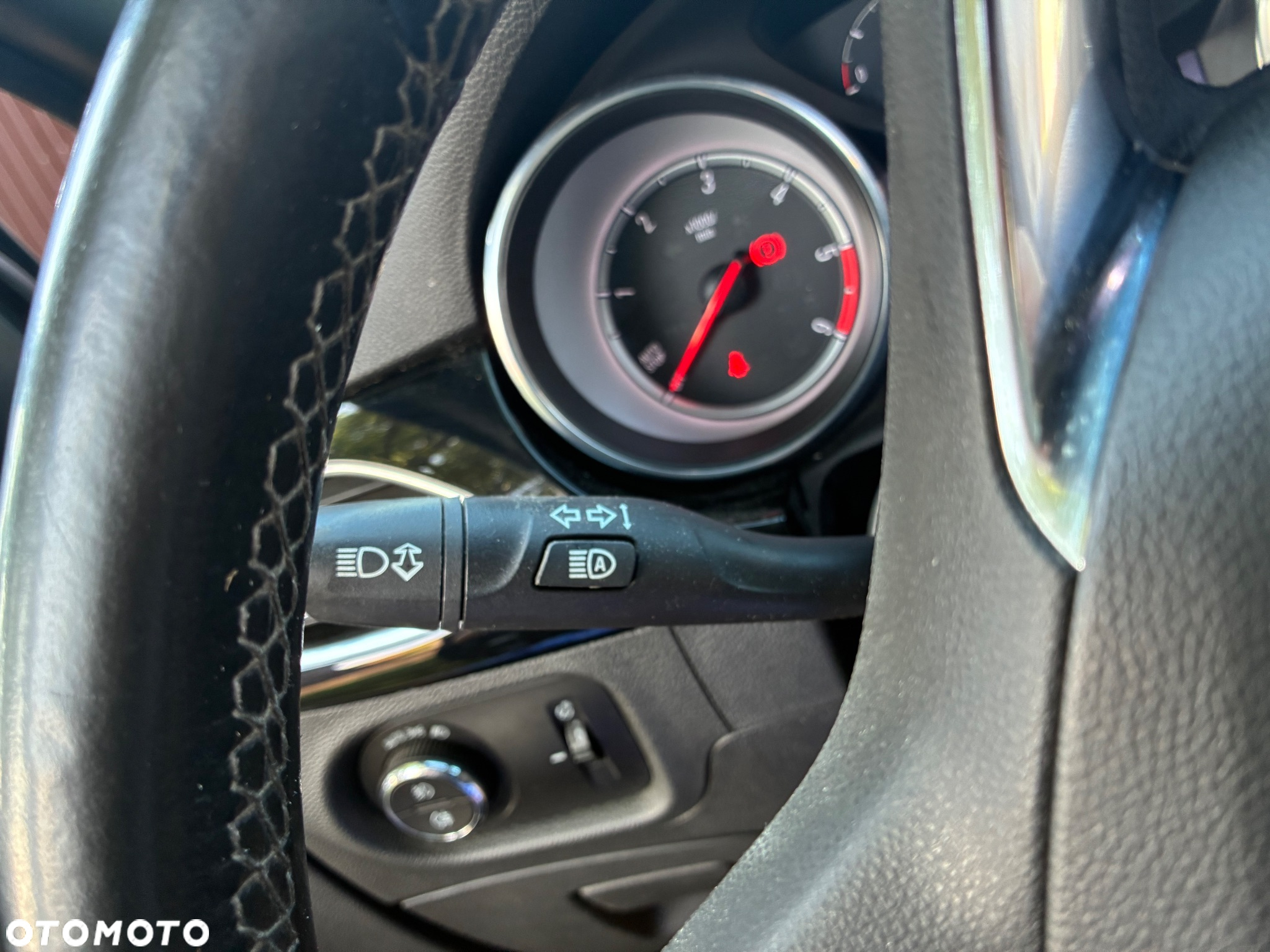 Opel Astra V 1.6 CDTI Dynamic S&S - 10
