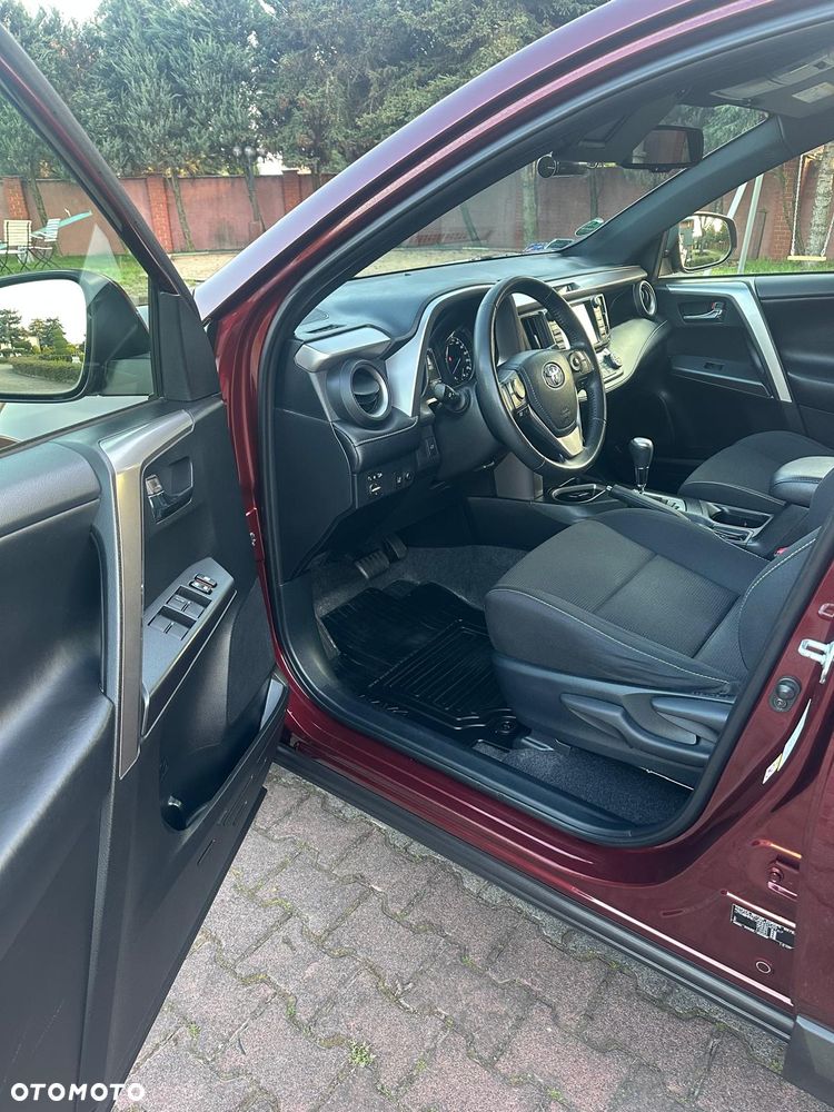 Toyota RAV4 - 17