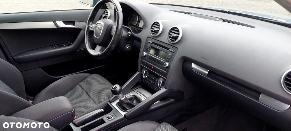 Audi A3 Sportback 2.0 TDI DPF Attraction - 31