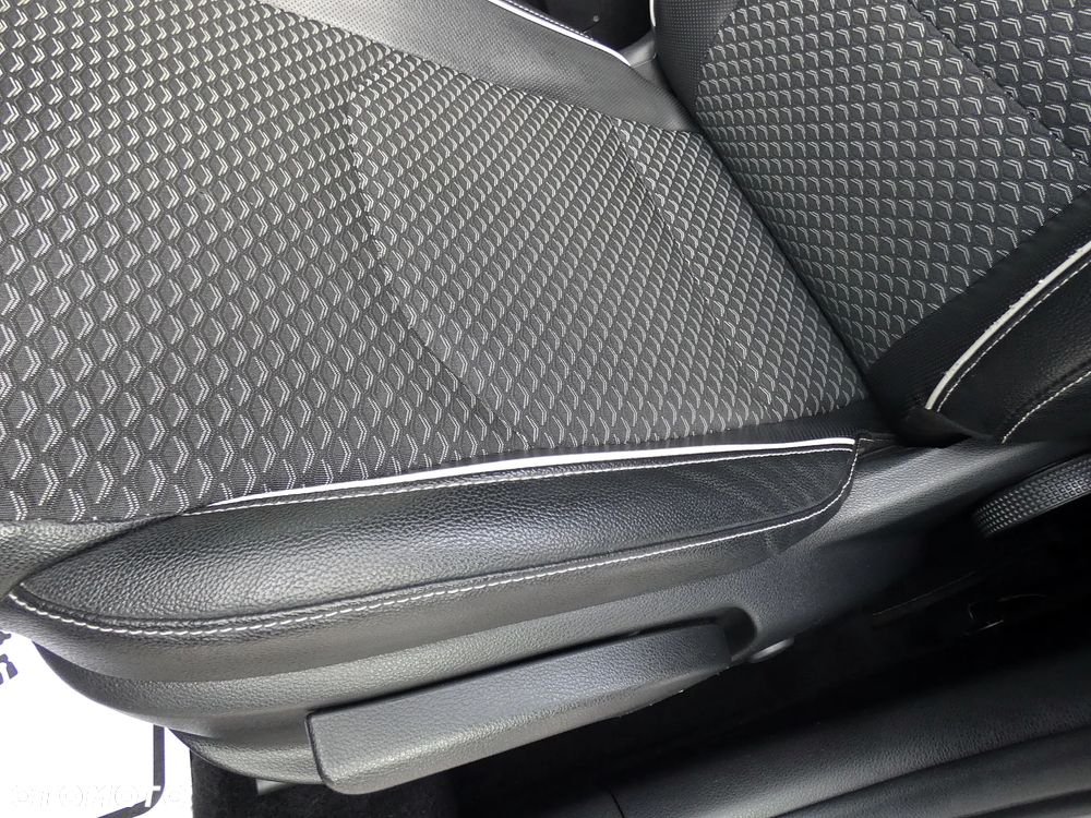 Kia XCeed 1.5 T-GDI L DCT - 23