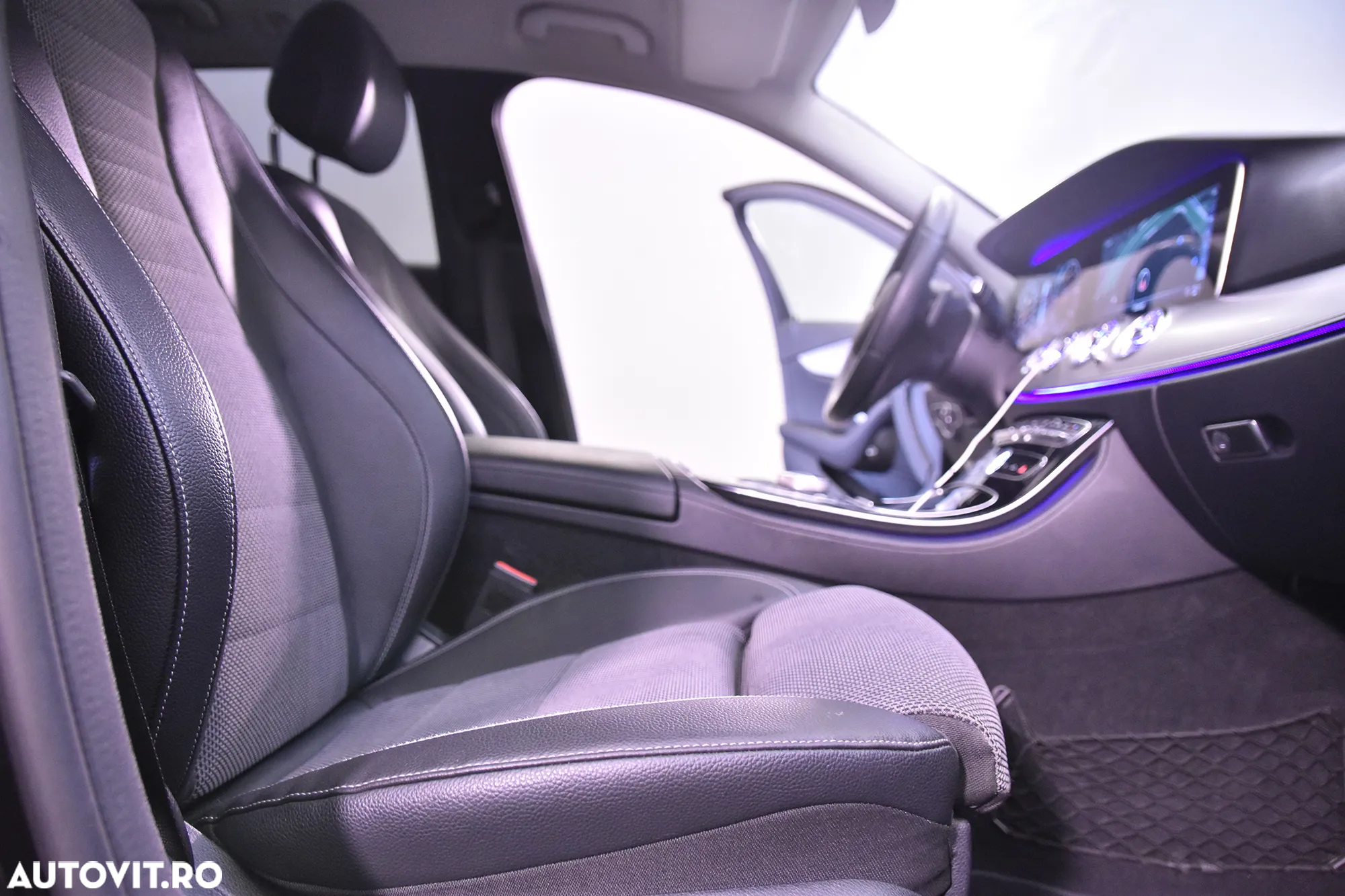 Mercedes-Benz E 220 d T-Modell Aut. - 11
