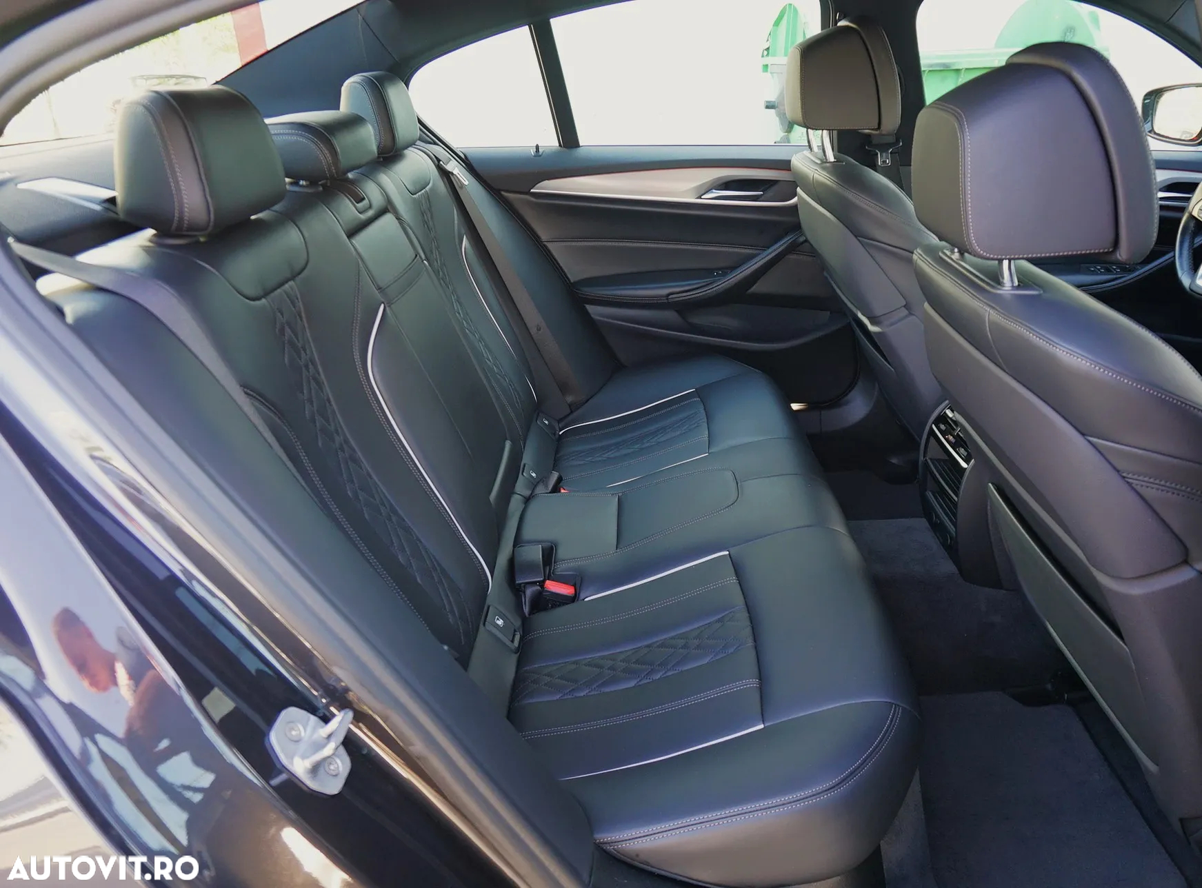 BMW Seria 5 530e - 17