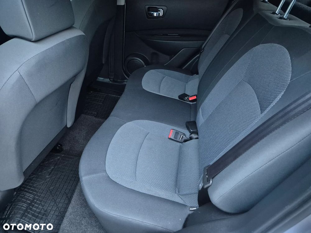 Nissan Qashqai 1.6 visia - 17