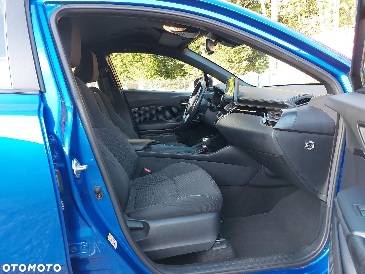 Toyota C-HR - 8