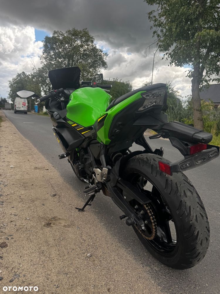 Kawasaki Ninja - 2