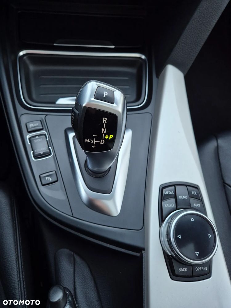 BMW Seria 3 320d Efficient Dynamics Edition - 22