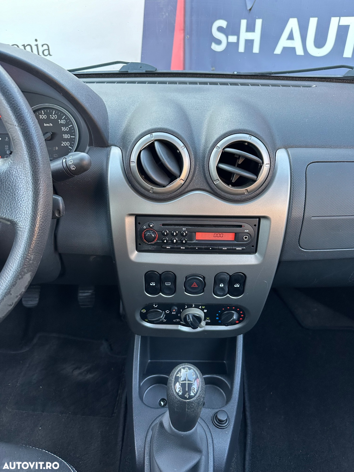 Dacia Sandero 1.6 MPI Stepway - 12