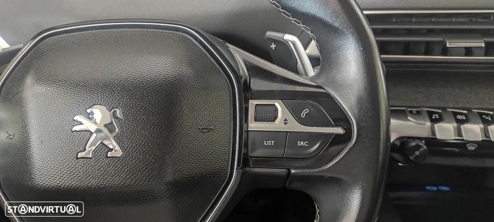 Peugeot 3008 1.6 BlueHDi Allure EAT6 J18 - 32