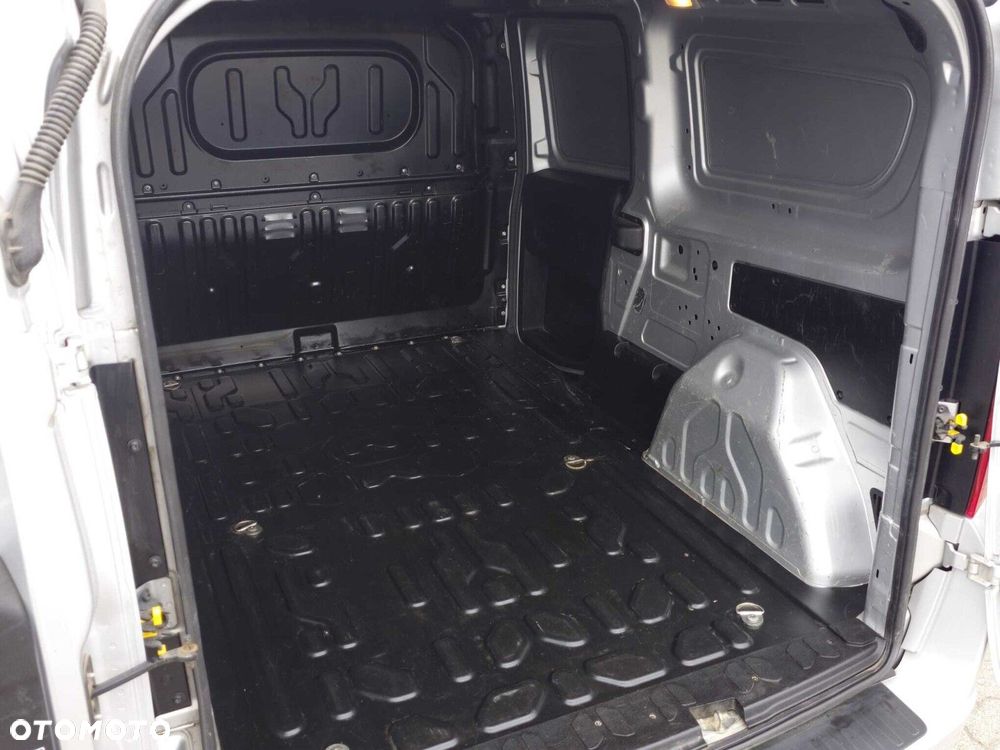 Fiat doblo MAXI - 13